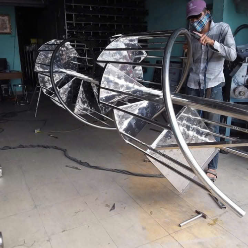 Cầu thang xoắn inox