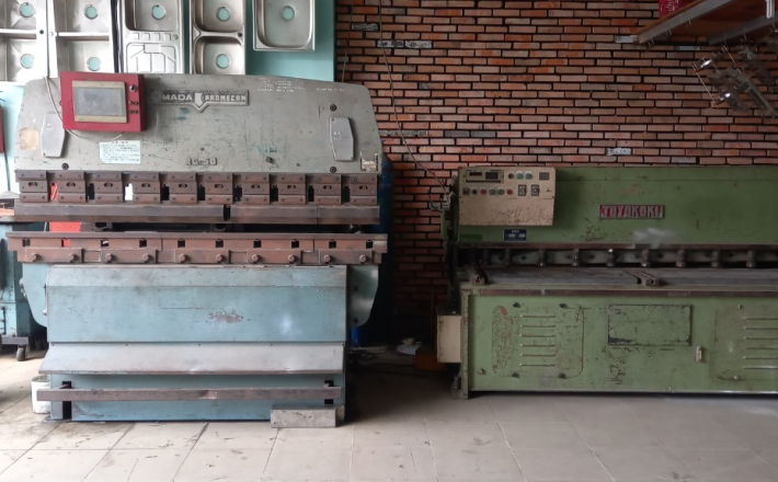 Máy sản xuất 1