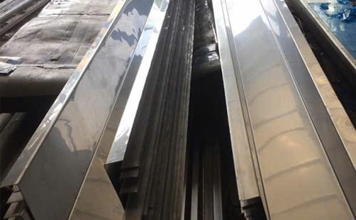 máng xối inox - Quốc Dũng