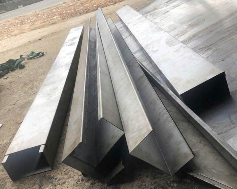 Máng xối inox